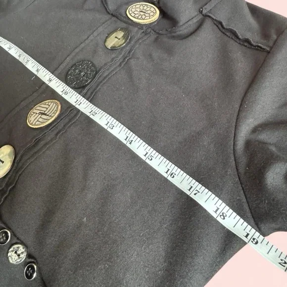 Neon Buddha Black Button-Front Yoga Jacket - Picture 3 of 6